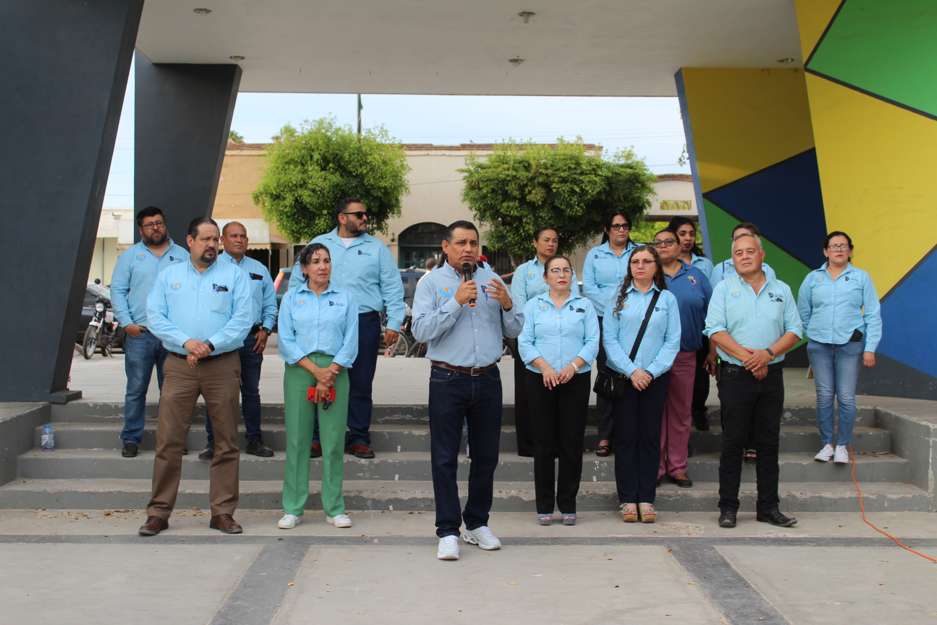 Presentación de Proyectos y Exhibiciones Culturales en la Plaza Juárez