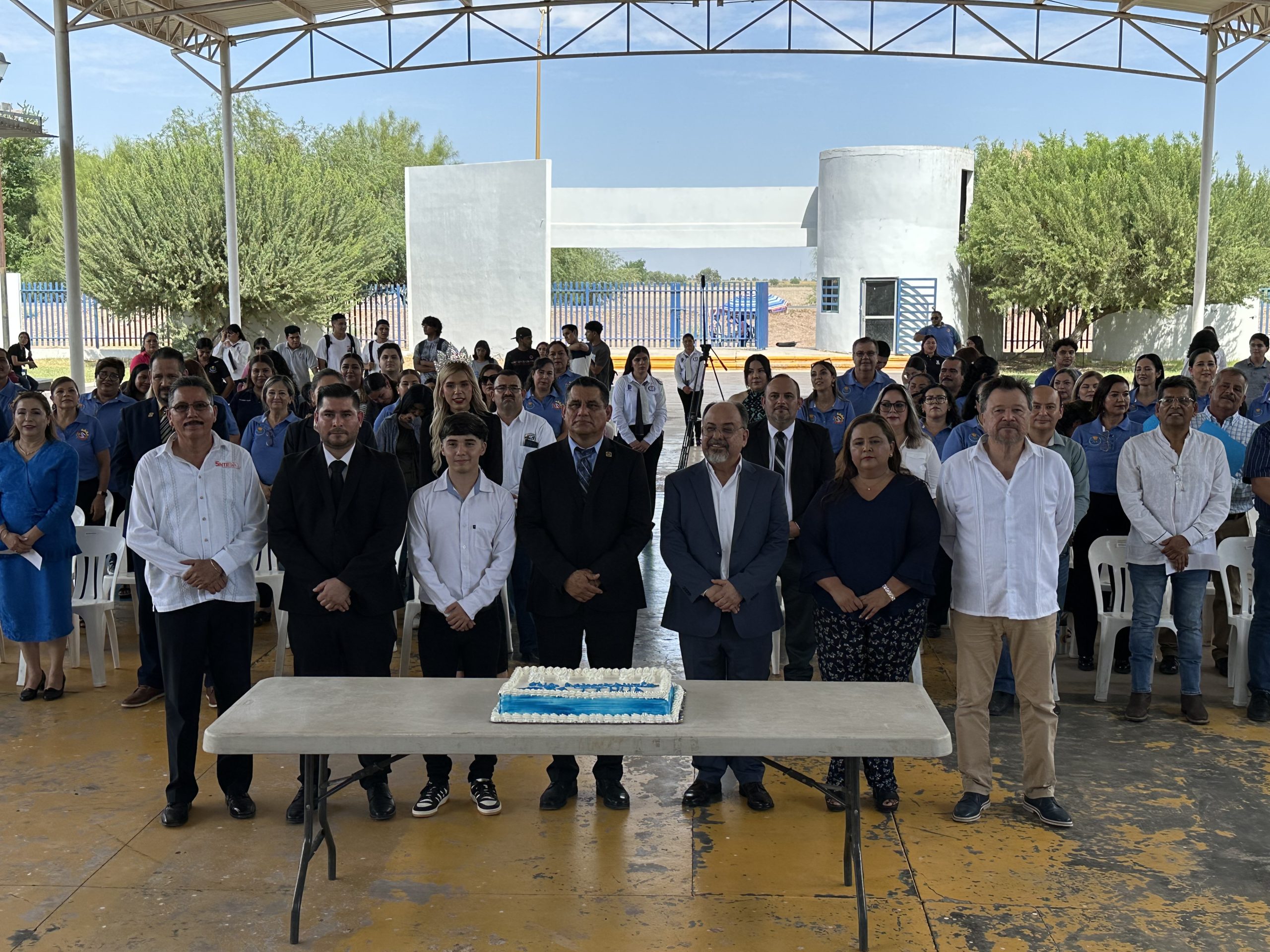 Ceremonia del 36º Aniversario del ITHUA: Un Momento de Celebración y Reconocimientos