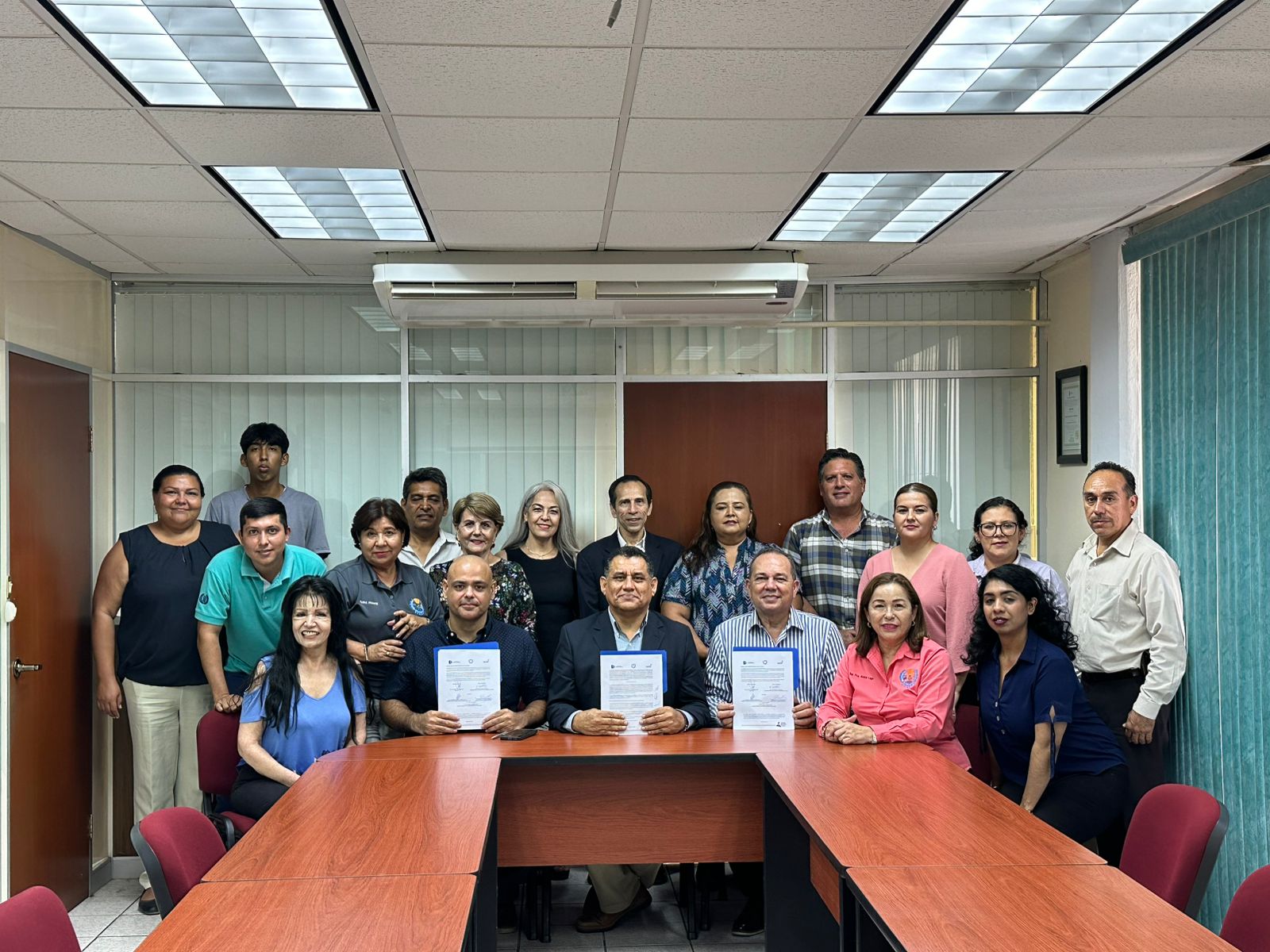 Firma de Convenio de Colaboración entre el Instituto Tecnológico de Huatabampo y Grupo de Desarrollo Hallal S.A. de C.V.