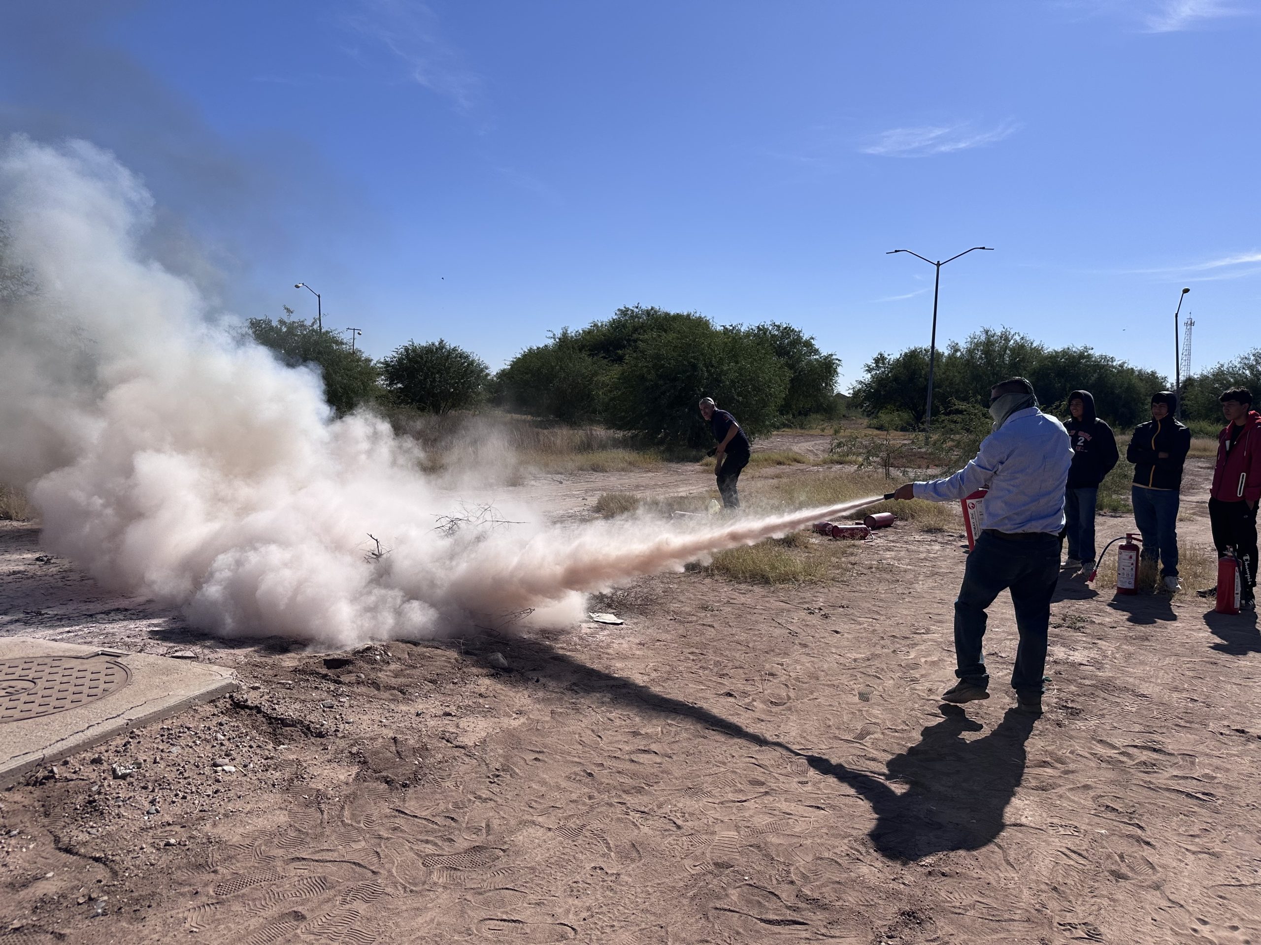 Capacitación en el uso de extintores en el Instituto Tecnológico de Huatabampo